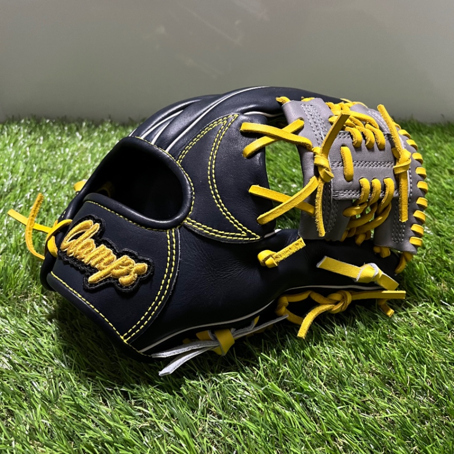 【SALE】clampsクランプス　鎹シリーズ　内野用（小）硬式軟式兼用