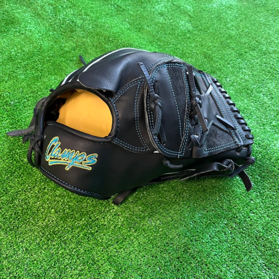 【10％OFFクーポン対象】clampsクランプス　LIBEROシリーズ 投手用（小）