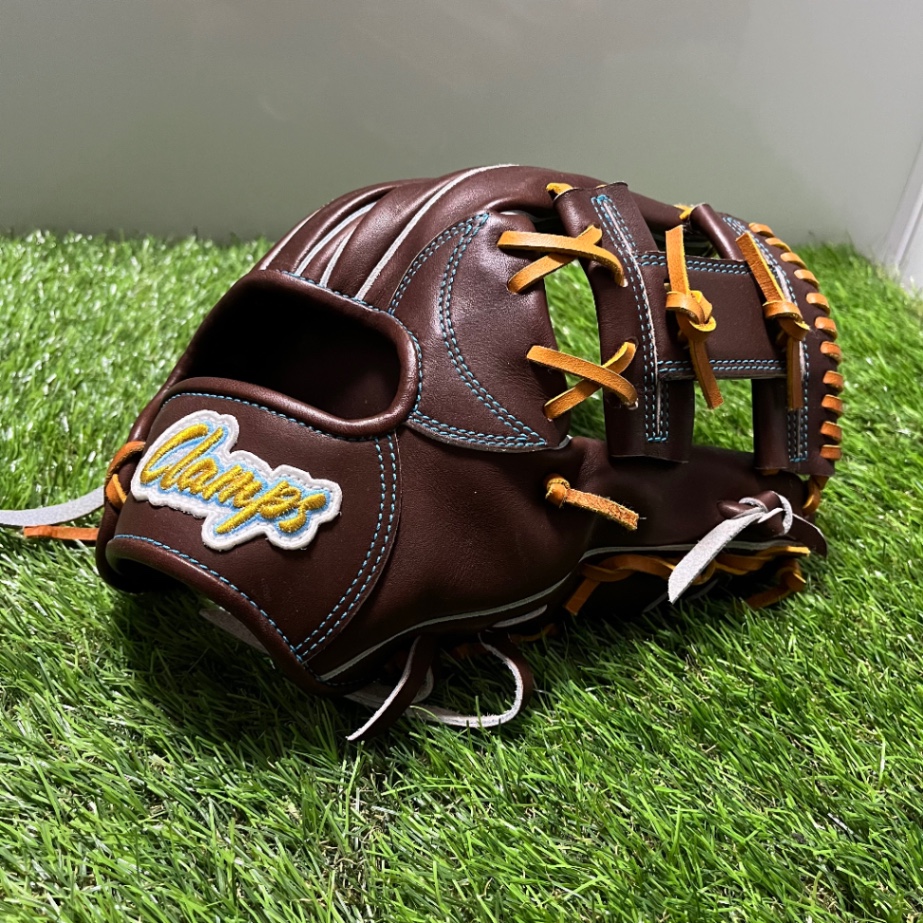 【SALE】clampsクランプス　鎹シリーズ　内野用（中）硬式軟式兼用