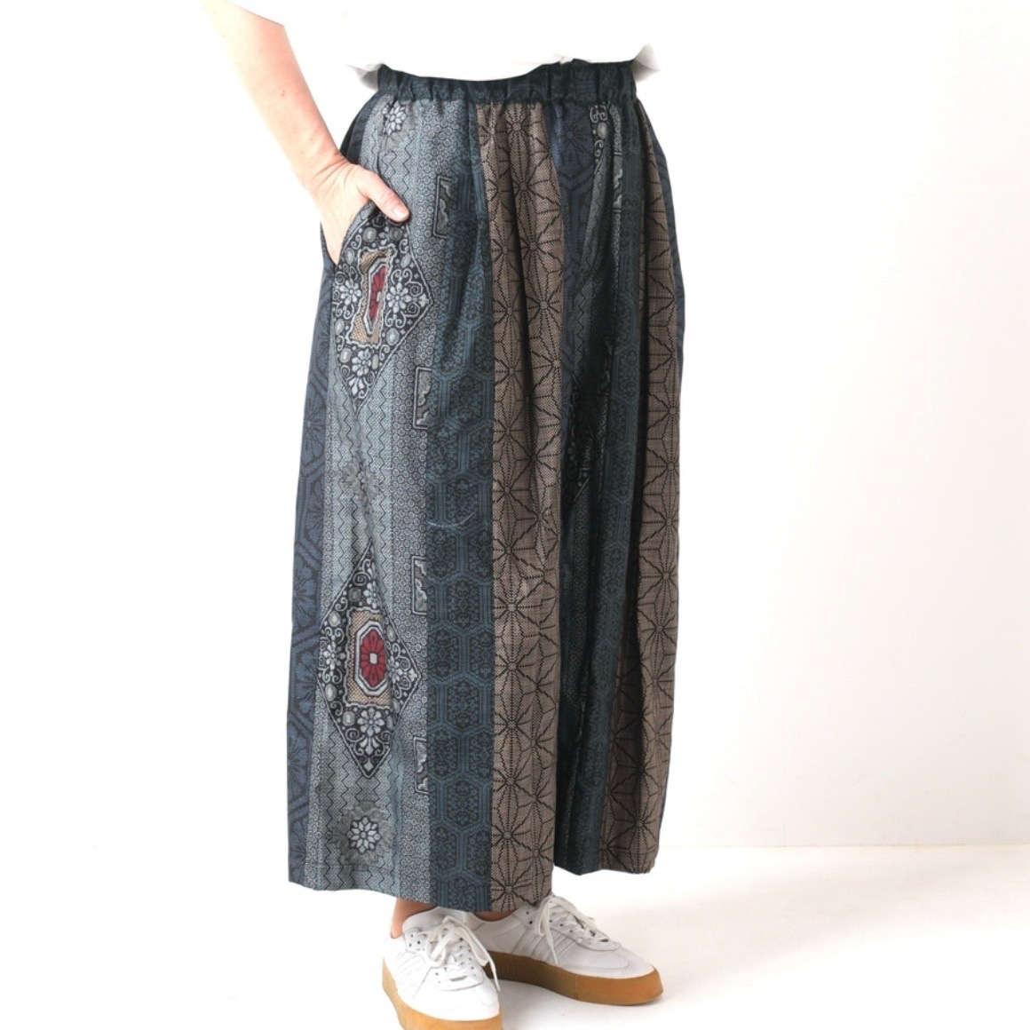 アンティーク大島紬のパッチワークガウチョパンツ 裏地付き