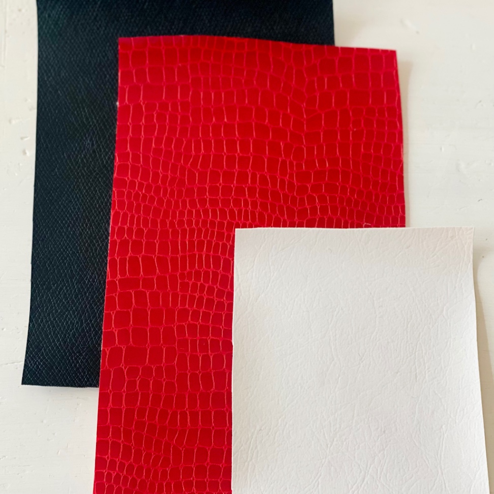 レザー素材セット(靴モチーフ用)赤